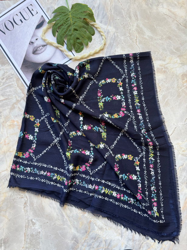 روسری زنانه نخی بهاره دورریش